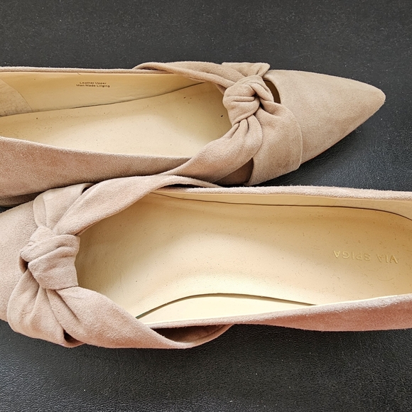Via Spiga Tan Flats with Decorative Knot - Picture 2 of 5